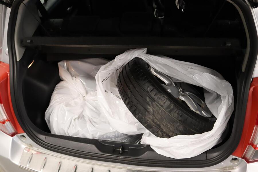 Toyota Urban Cruiser vaihtoauto