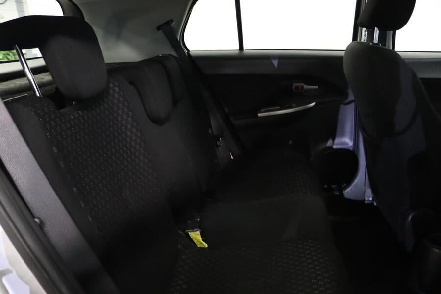 Toyota Urban Cruiser vaihtoauto