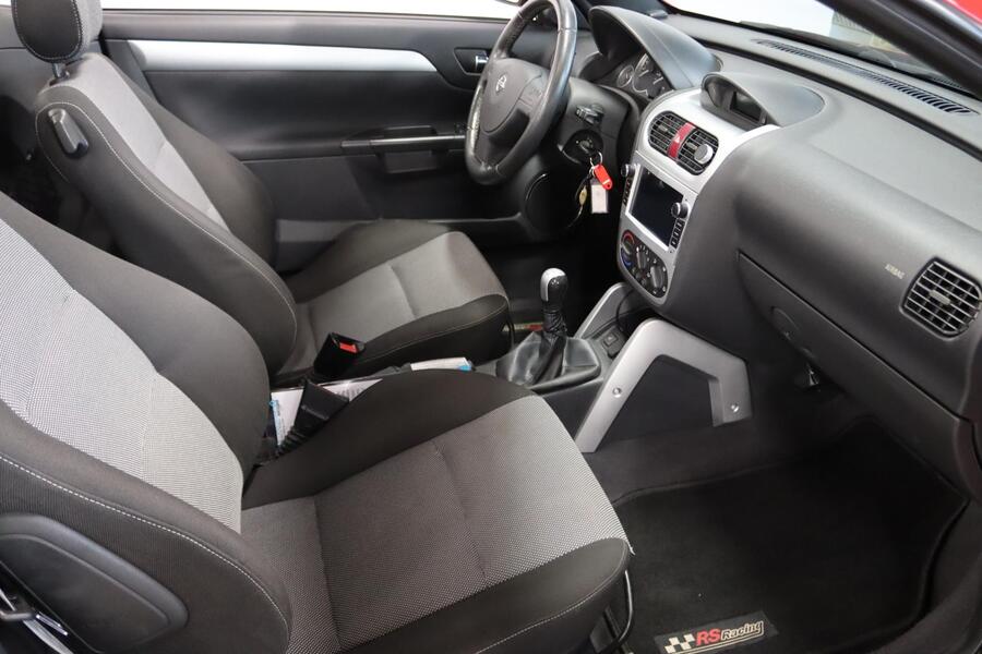 Opel Tigra vaihtoauto