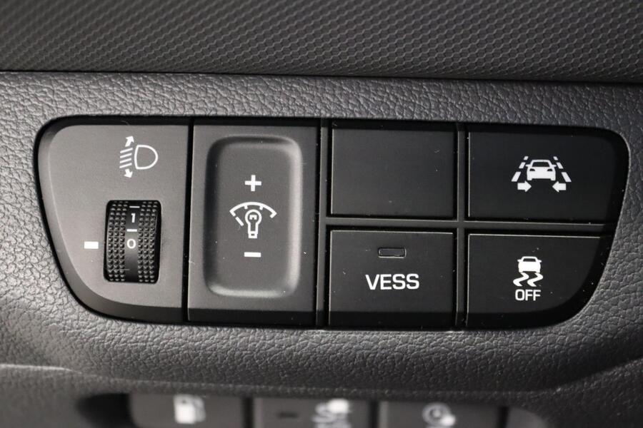 Hyundai IONIQ plug-in vaihtoauto