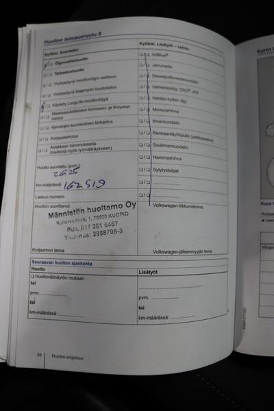 Volkswagen Touran vaihtoauto