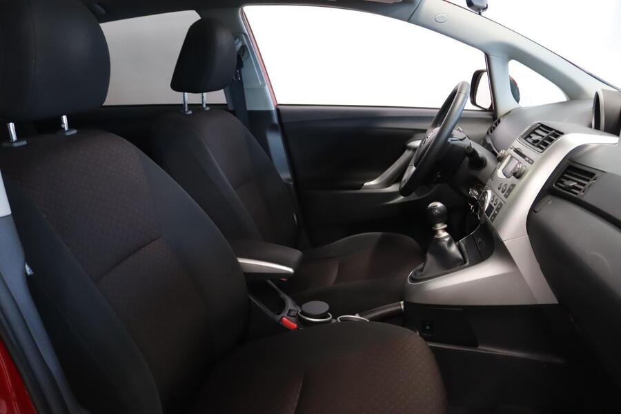 Toyota Verso vaihtoauto