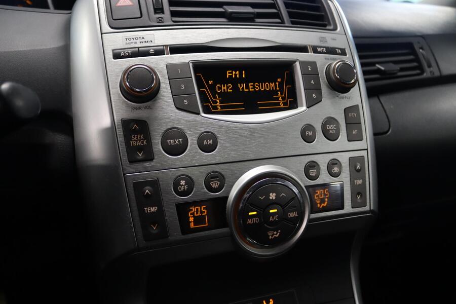 Toyota Verso vaihtoauto