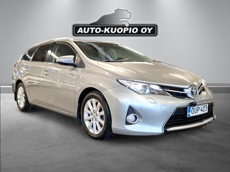 Toyota Auris vaihtoauto