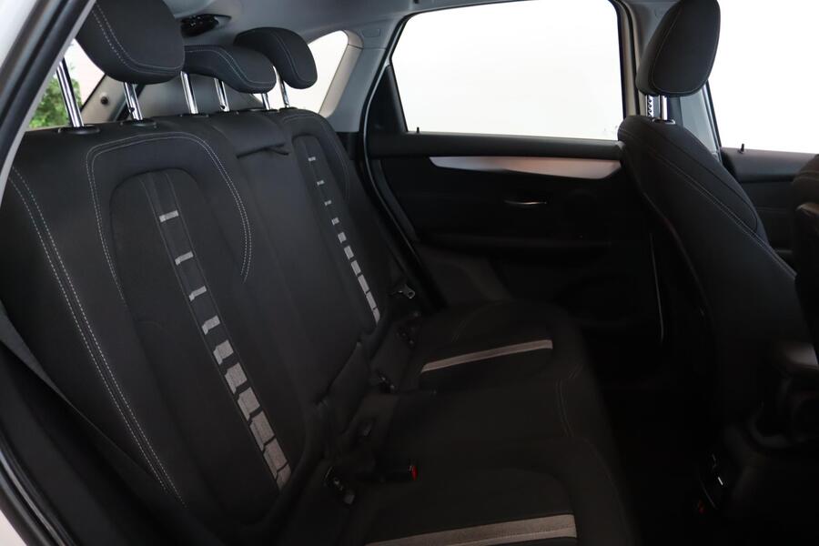 BMW 225 vaihtoauto