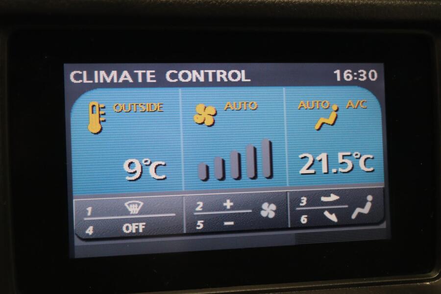 Nissan Primera vaihtoauto