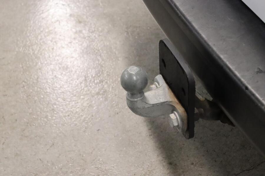 Opel Vivaro vaihtoauto