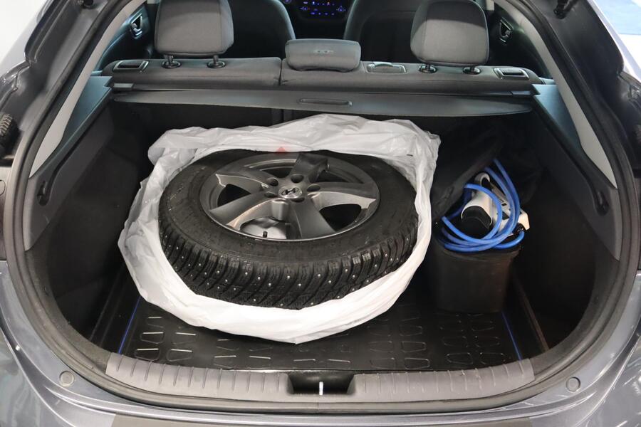 Hyundai IONIQ electric vaihtoauto