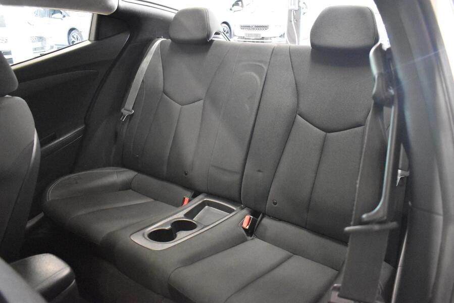 Hyundai Veloster vaihtoauto