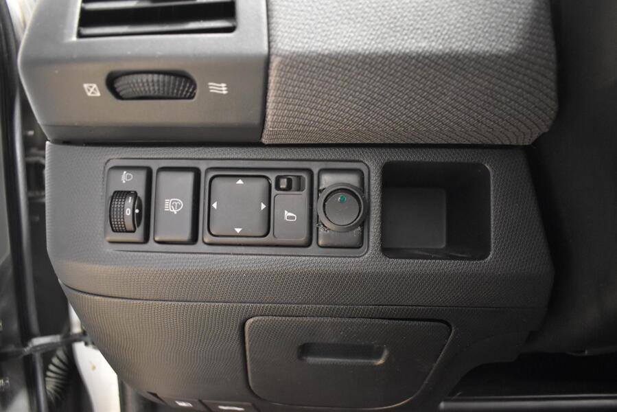 Nissan Micra vaihtoauto