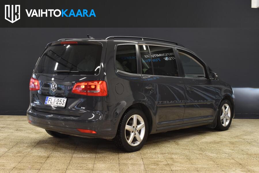 Volkswagen Touran vaihtoauto