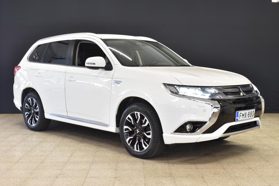 Mitsubishi Outlander PHEV vaihtoauto