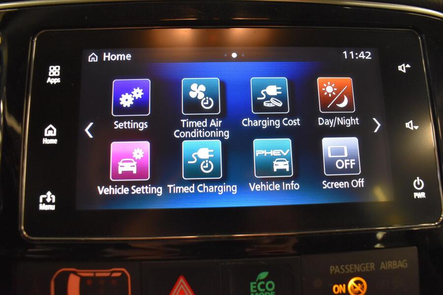 Mitsubishi Outlander PHEV vaihtoauto