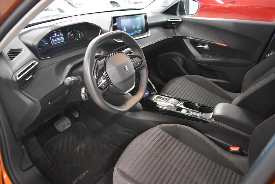 Peugeot e-2008 vaihtoauto