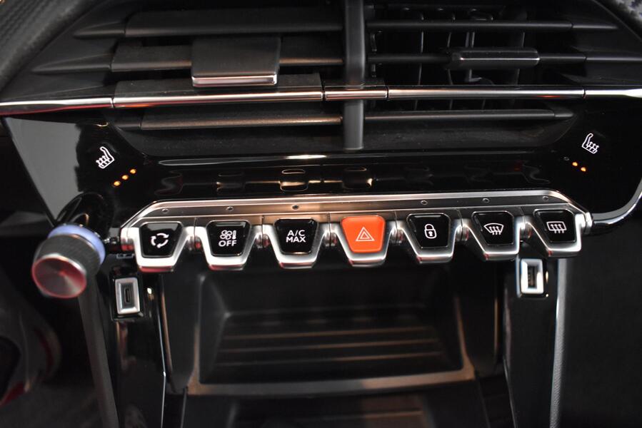 Peugeot e-2008 vaihtoauto