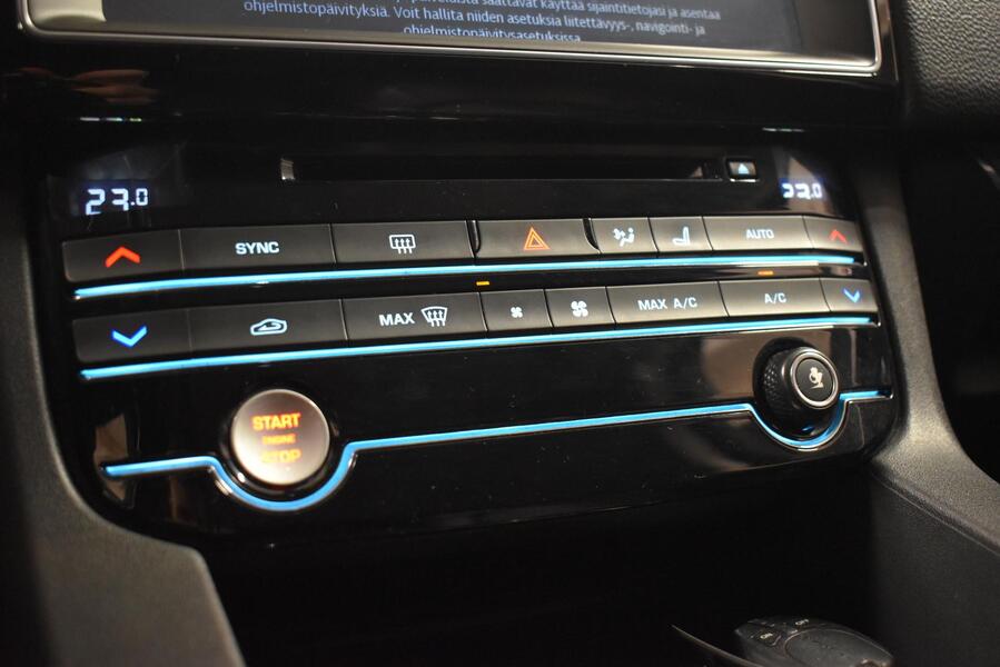 Jaguar F-PACE vaihtoauto