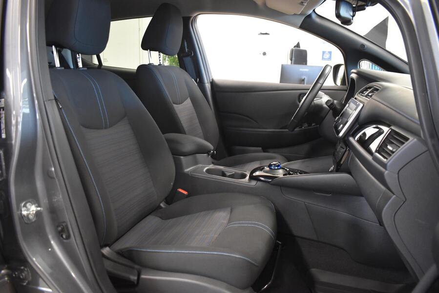 Nissan Leaf vaihtoauto