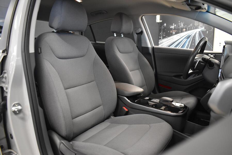 Hyundai IONIQ electric vaihtoauto