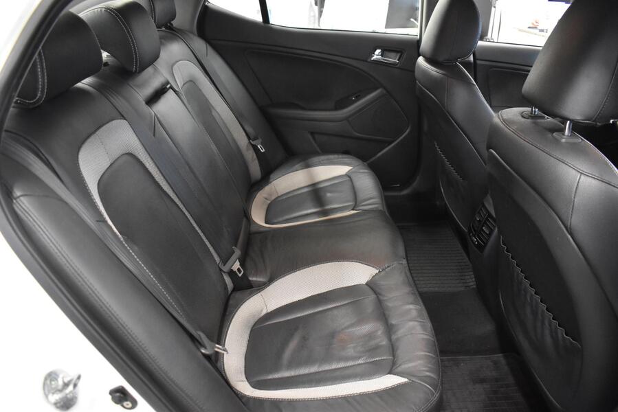 Kia Optima vaihtoauto