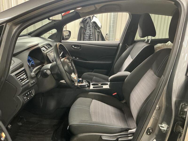 Nissan Leaf vaihtoauto