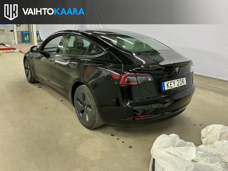 Tesla Model 3 vaihtoauto