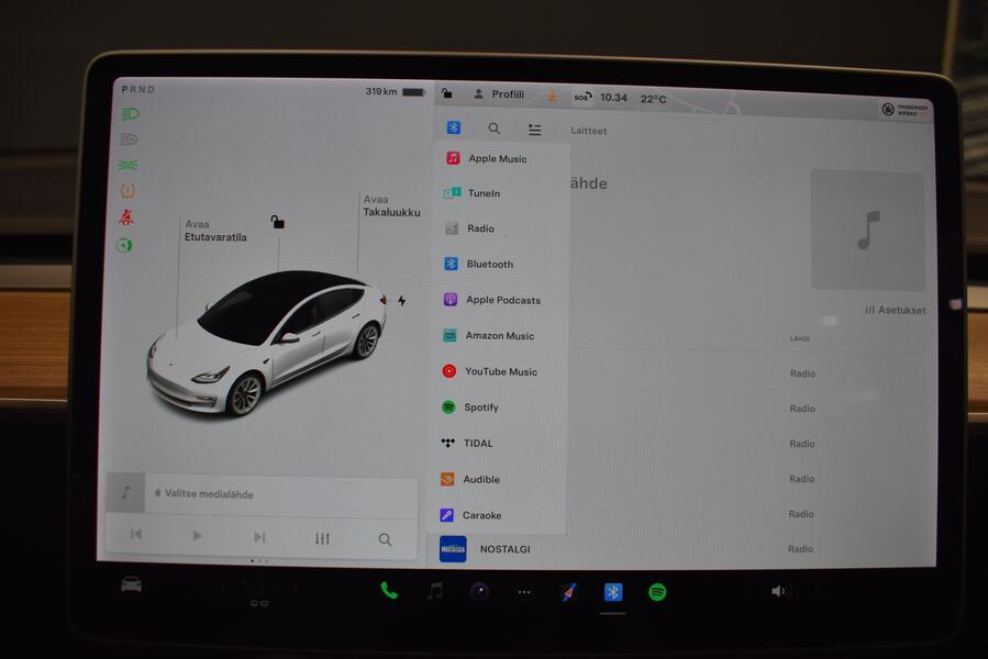 Tesla Model 3 vaihtoauto