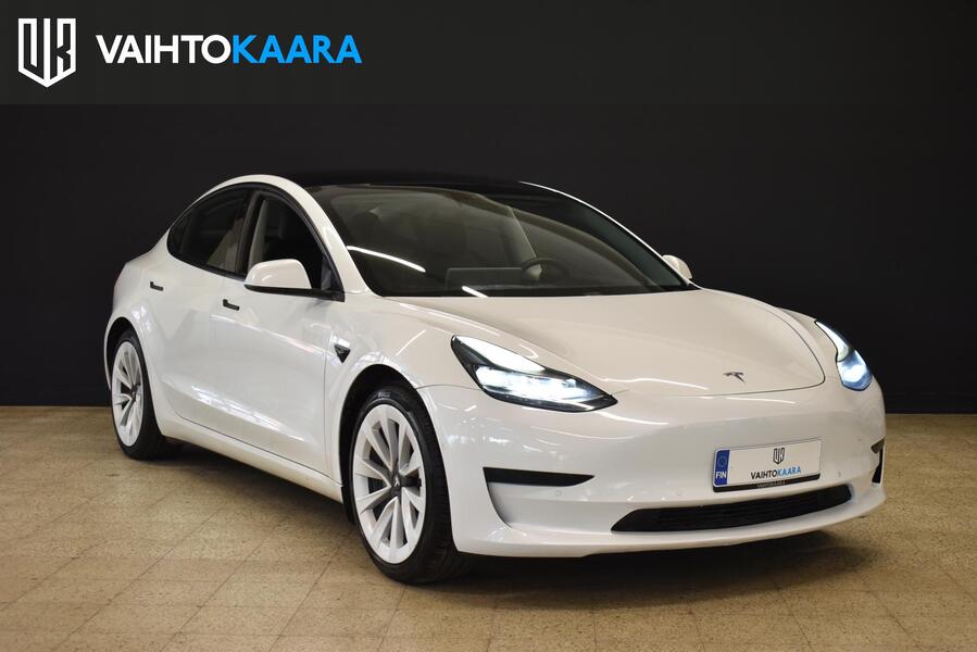 Tesla Model 3 vaihtoauto