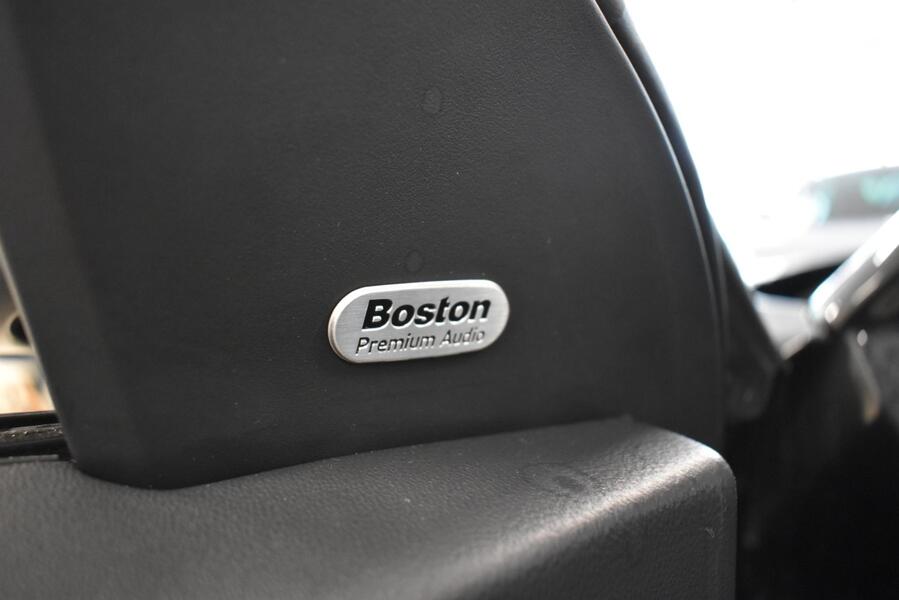 Chrysler 300C vaihtoauto