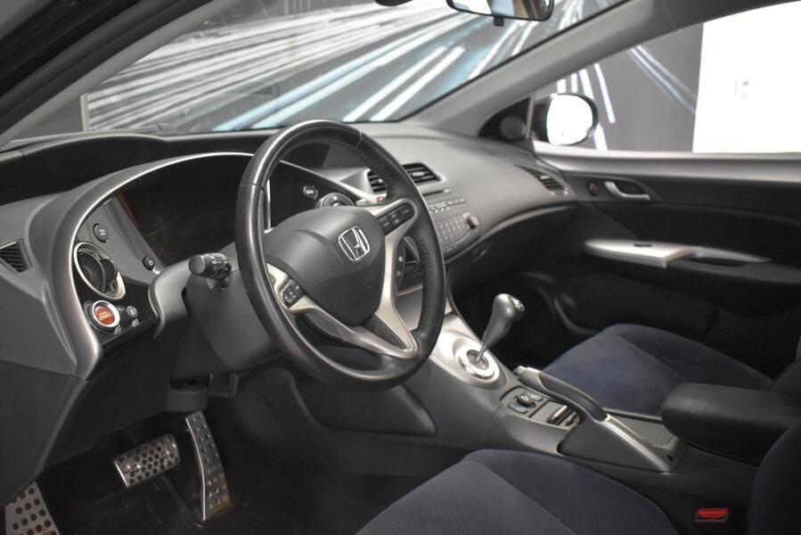 Honda Civic vaihtoauto