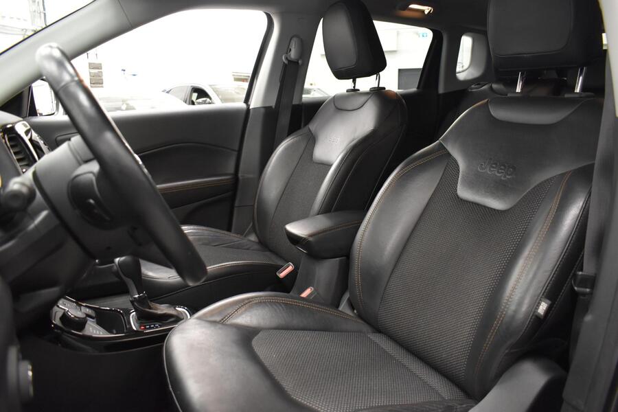 Jeep Compass vaihtoauto