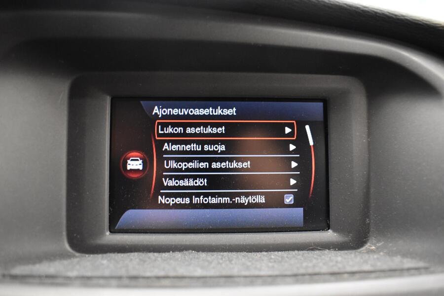 Volvo V40 vaihtoauto