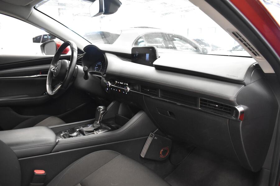 Mazda 3 vaihtoauto