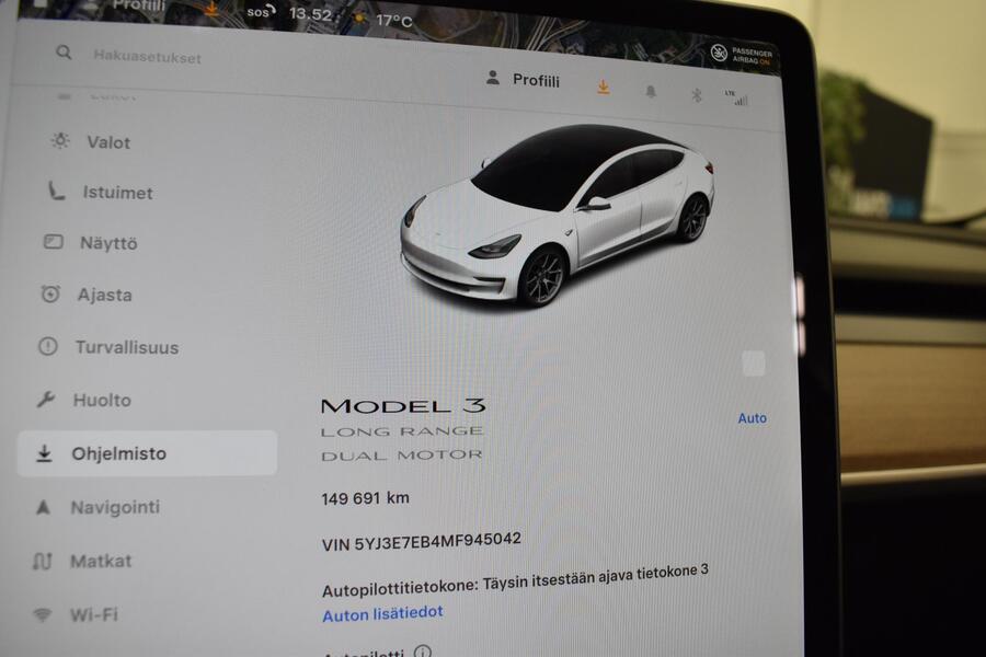 Tesla Model 3 vaihtoauto