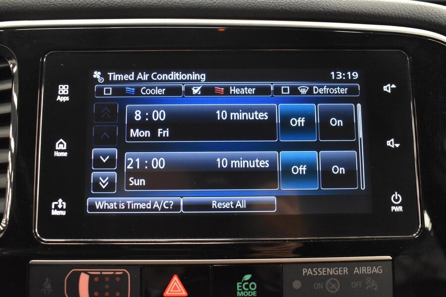 Mitsubishi Outlander PHEV vaihtoauto