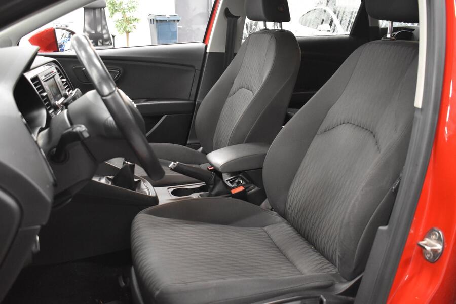 SEAT Leon ST vaihtoauto