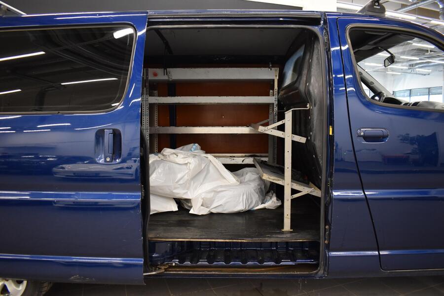 Toyota Hiace vaihtoauto