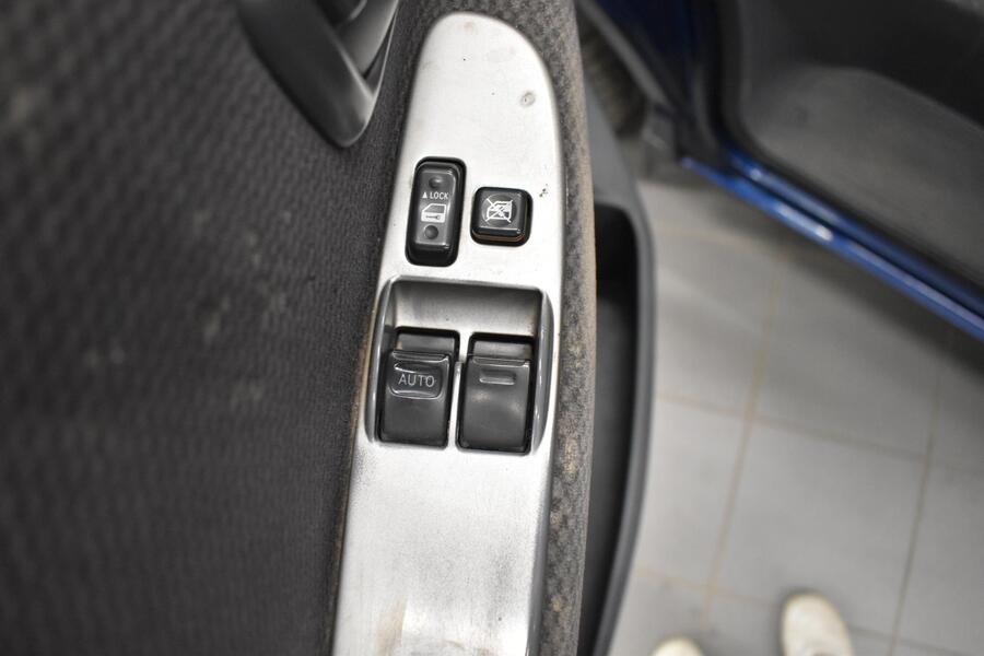 Toyota Hiace vaihtoauto