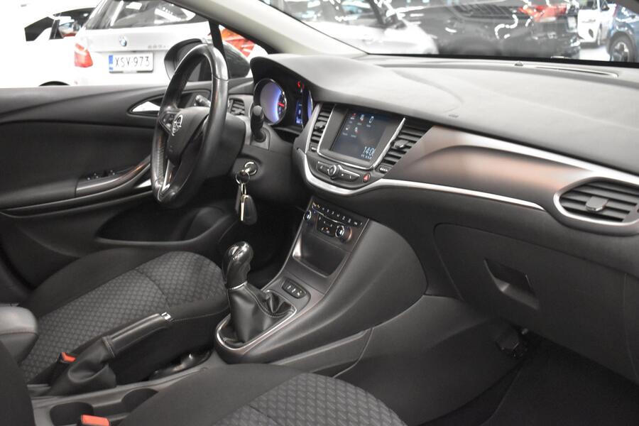 Opel Astra vaihtoauto