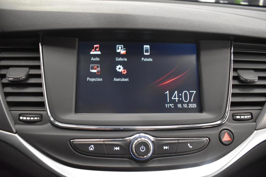 Opel Astra vaihtoauto