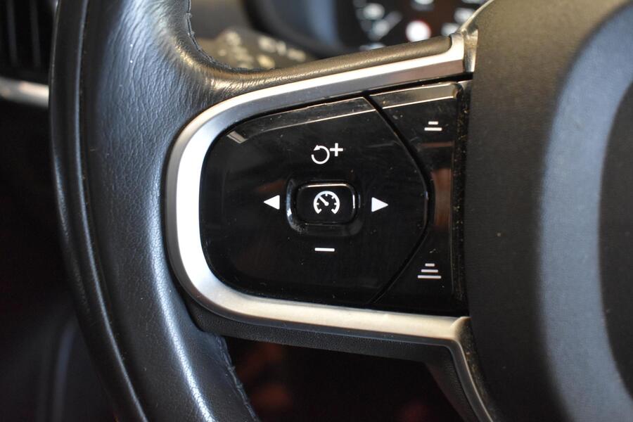 Volvo V90 Cross Country vaihtoauto