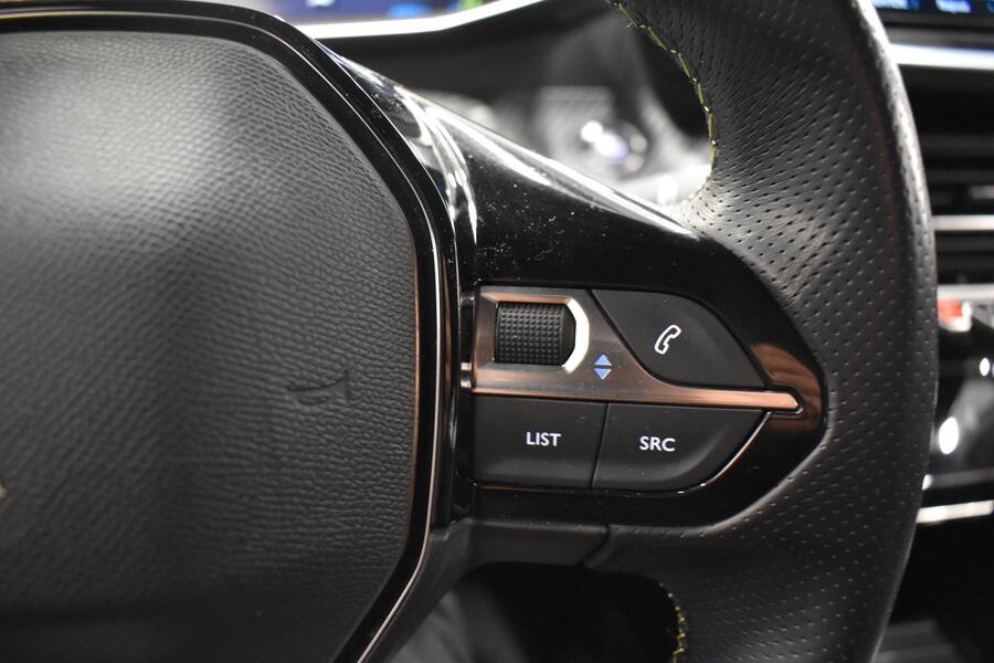 Peugeot e-208 vaihtoauto