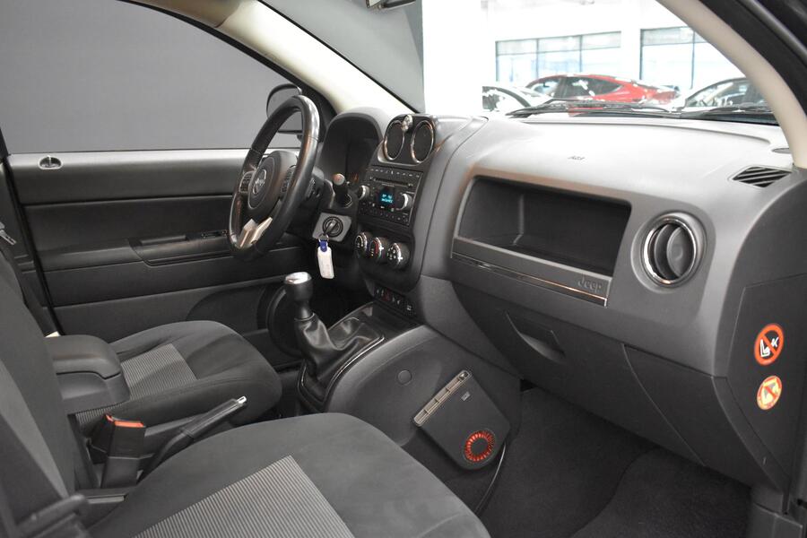Jeep Compass vaihtoauto