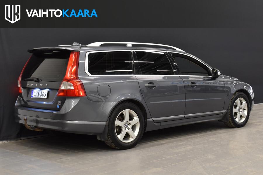 Volvo V70 vaihtoauto