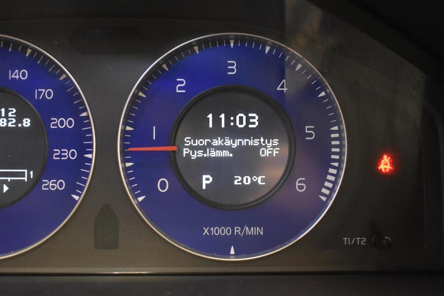 Volvo V70 vaihtoauto