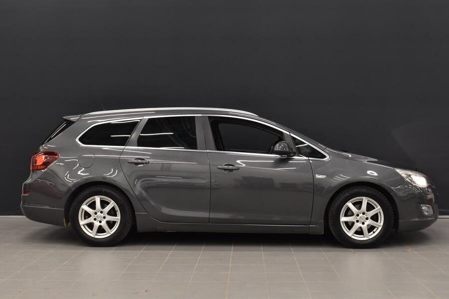 Opel Astra vaihtoauto