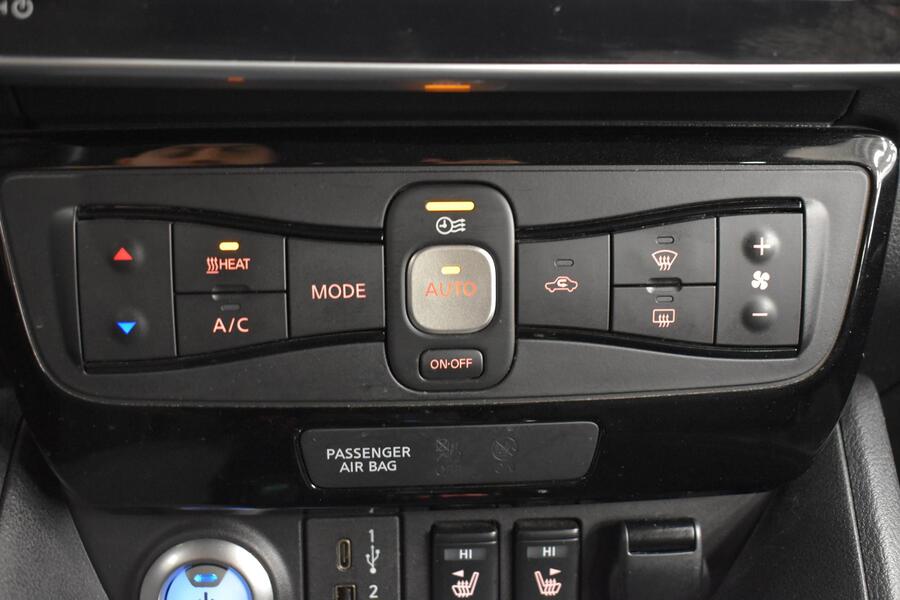 Nissan Leaf vaihtoauto