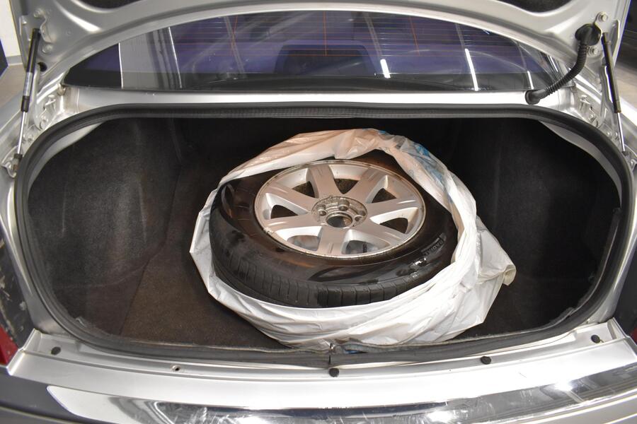 Chrysler 300C vaihtoauto