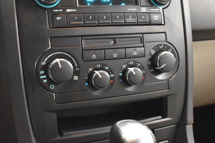 Chrysler 300C vaihtoauto