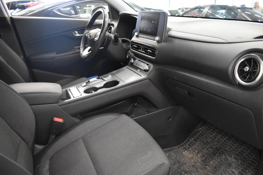 Hyundai Kona vaihtoauto
