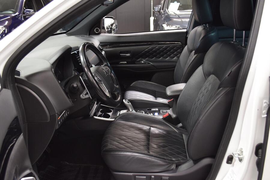 Mitsubishi Outlander PHEV vaihtoauto